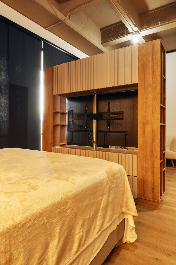 Mueble de TV empotrado en madera